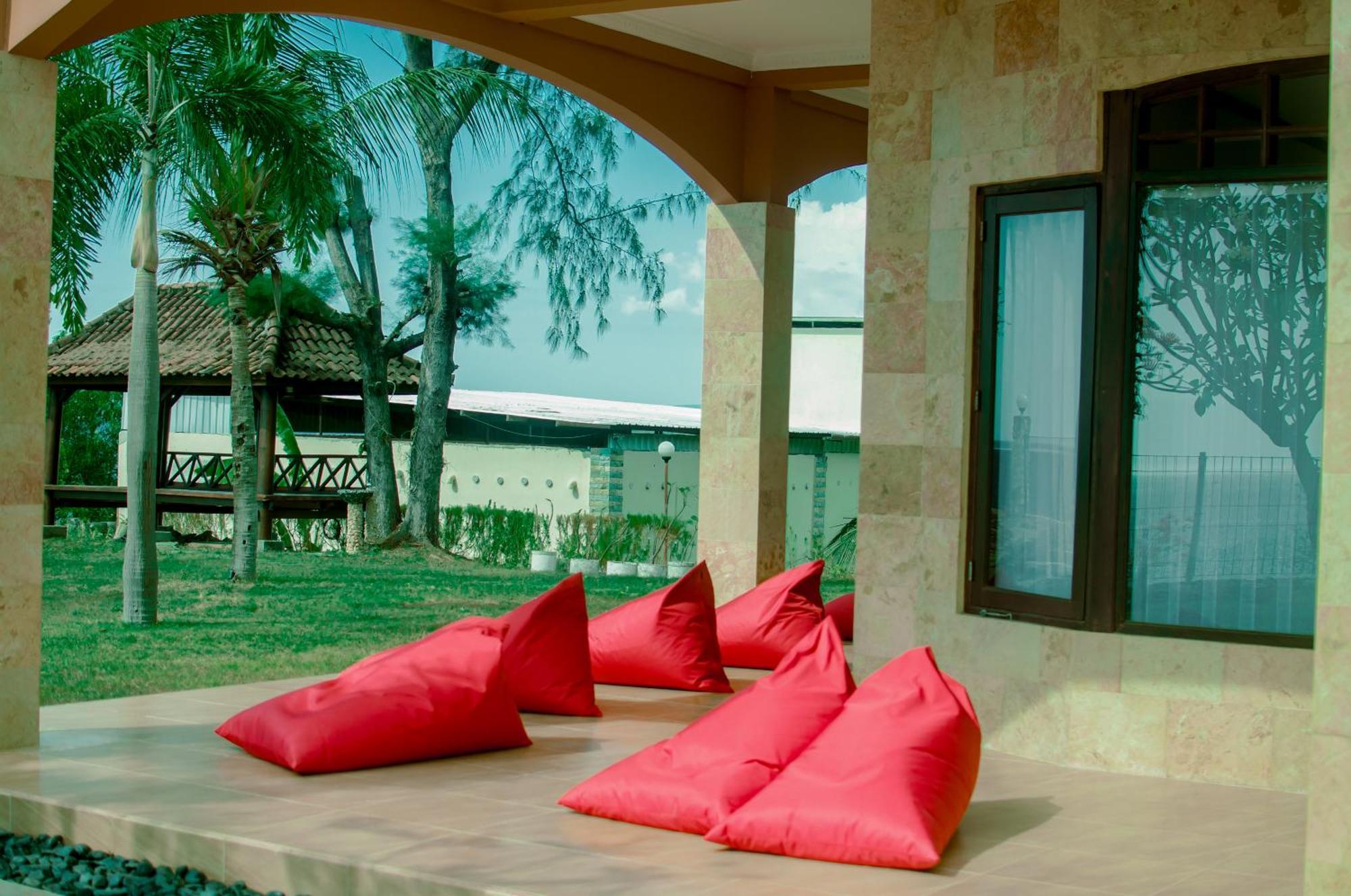Gili View By Maza Villa Teluknarat Buitenkant foto