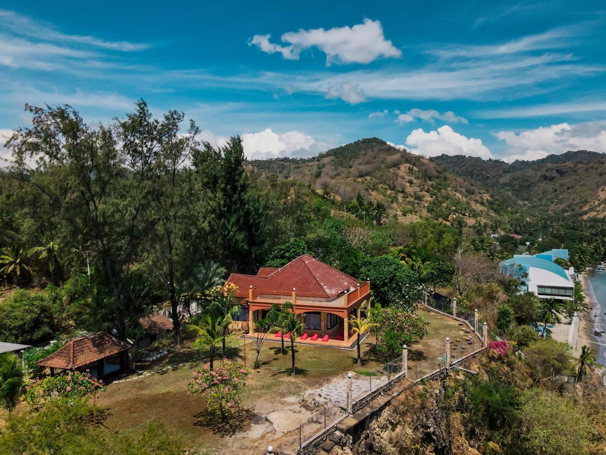 Gili View By Maza Villa Teluknarat Buitenkant foto